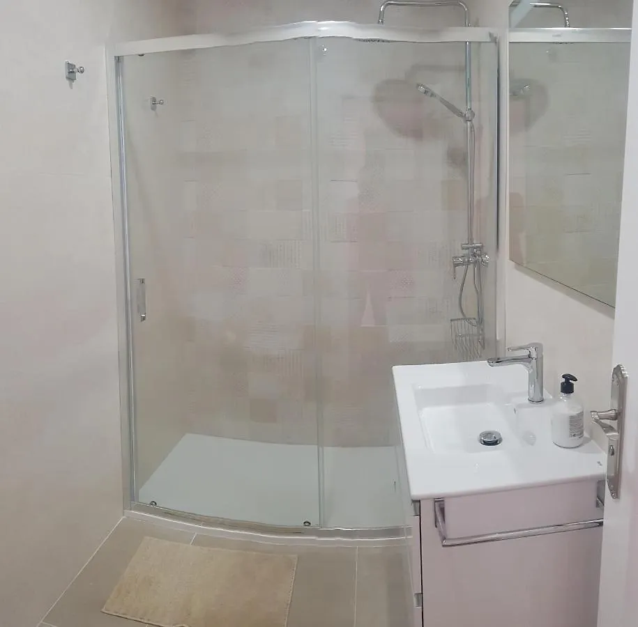Apartamento Rivas, Junto A La Playa Torrecilla Nerja Spain